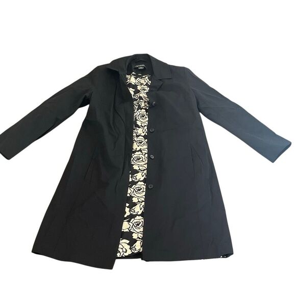 1 Madison fully lined black trenchcoat size 8 petite - Picture 1 of 4